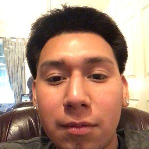 Meet your Posher, Emanuel